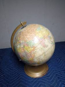 lot 244 image: Vintage world globe