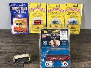 lot 139 image: Lot of 6 Di Cast Collectibles in Original Packages