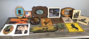 lot 149 image: Lot of Wildlife Pictures, Wall Hanging Decor and More