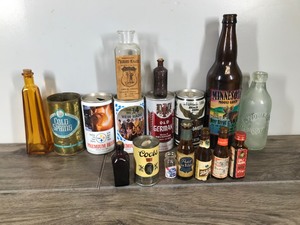 lot 166 image: Lot of Collectible Cans & Bottles