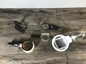 lot 493 image: Lot of 5 Magnifying Glasses