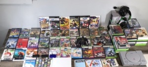 lot 499 image: Large Lot of Video Games and Accessories - See description for inventory list