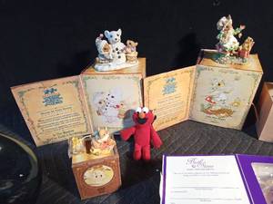 lot 584 image: 4 Percilla Mouse tale figurines, musical snow globe, Hallmark Santa and more