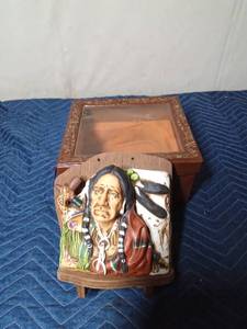 lot 390 image: Natova American liquor bottle with original case