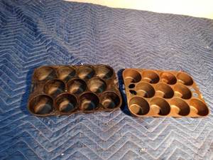 lot 355 image: 2 cast iron muffin pans