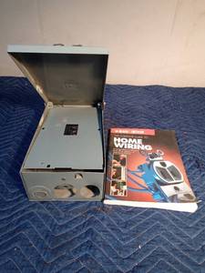 lot 335 image: Electrical box and home wiring book