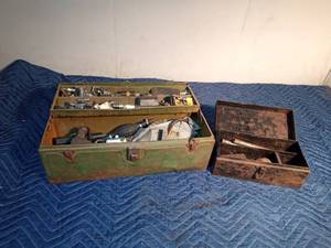 lot 337 image: 2 Vintage metal tool boxes with tools and hardware