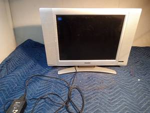 lot 309 image: Magnavox flat screen TV