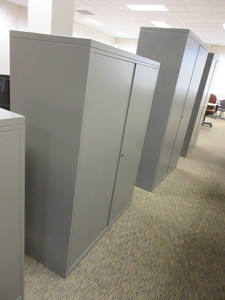 lot 923 image: HERMAN MILLER 2 DOOR CABINET