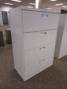 lot 929 image: HON 4 DRAWER LATERAL FILE