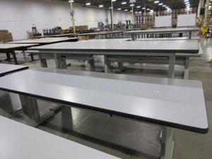 lot 338 image: BOSTON TECHNICAL FURINTURE H.D. ADJUSTABLE HEIGHT WORK TABLES