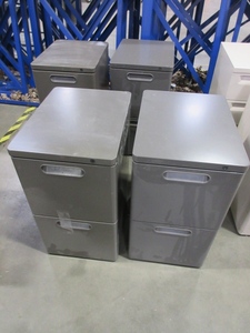 lot 449 image: FREESTANDING FILE PEDESTALS