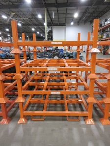 lot 460 image: DYNA RACK STEEL PALLETS