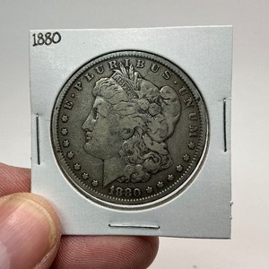 lot 29 image: 1880 Silver Morgan Dollar