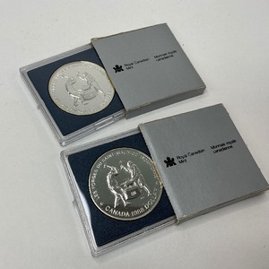 lot 46 image: 2x 1988 Silver Canadian Dollar