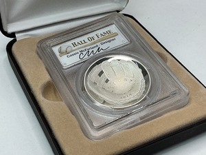 lot 54 image: 2014-P Gem Proof Baseball Hall of Fame Commemorative Silver Dollar