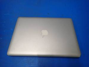 Apple&nbspMacBookPro9,2 A1278 &nbspINTEL CORE I5-3210M 2.5 Ghz  4GB DDR3 SDRAM  500GB HD  13.3 screen with 1280 x 800 Resolution  Includes IOS and Charging Cable&nbsp