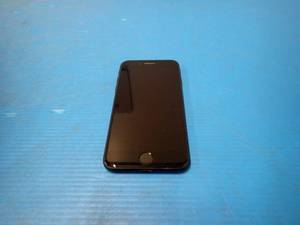 Apple&nbspiPhone 7 A1660  32GB of storage  Cellular Carrier Unlocked  Includes Charging Cable  Light scratches on screen