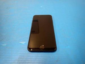 Apple&nbspiPhone 7 A1660  32GB of storage  Cellular Carrier Unlocked  Includes Charging Cable  Light scratches on screen