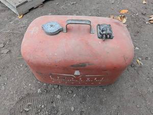 Evinrude gas tank