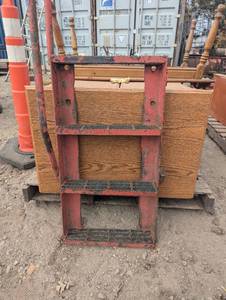 4 Step Heavy Duty Steel Trailer Ladder