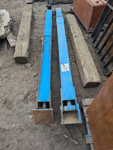 2 Large Hydraulic Outriggers - Log Truck - Delivery Truck - Stabilize Anything