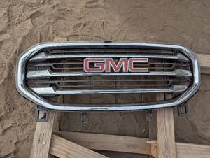GMC Arcadia Grill - 2017-2019