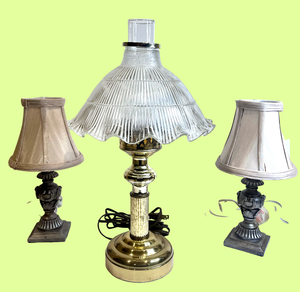 lot 48 image: Brass w Glass Shade Lamp & Pair of Table Lamps