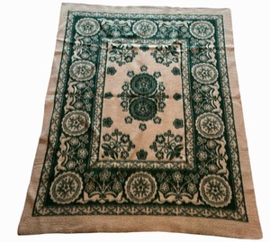 lot 12 image: Green & Beige Wool Blanket