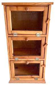 lot 38 image: Old Fashioned Vegetable Bin