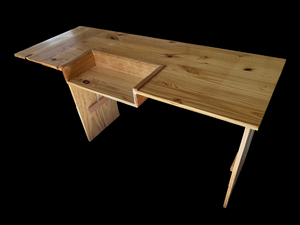 lot 11 image: Handcrafted Sewing TableComputer Table