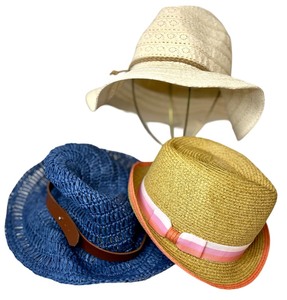 lot 36 image: Set of 3 Ladies Sun Hats