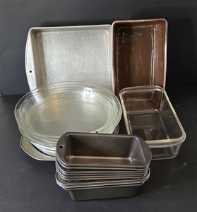 lot 51 image: Everyday Kitchen Items