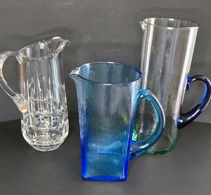 lot 89 image: Glass Pitcher Trio
