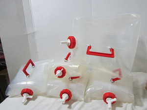 Liquid Containers