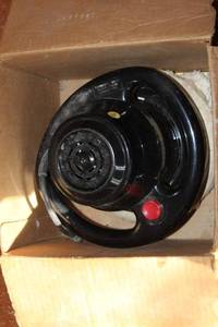 lot 28 image: Sears Craftsman Buffer Polisher