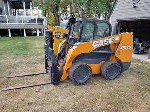 2019 Case SR175 Skid Steer Loader. Runs, see video.