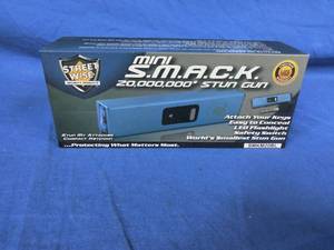 New Streetwise Mini SMACK 20,000,000 Stun Gun - Blue