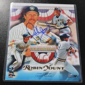 lot 37 image: Milwaukee Brewers Robin Young 8x10 Autograph Photo 5000