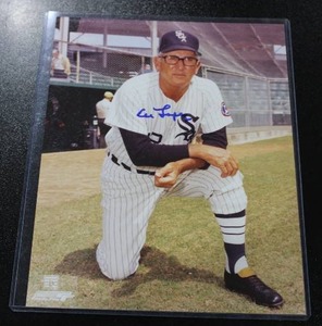 lot 61 image: Chicago White Sox Al Lopez 8x10 Autograph Photo
