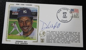 lot 100 image: 1987 Postmark Envelope Cache w Dave Winfield Autograph