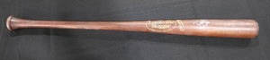 lot 163 image: Louisville Slugger Full Size Game Used Cracked Bat C271 Pro Maple