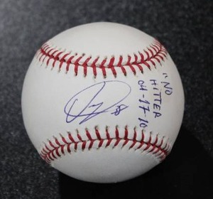 lot 225 image: Ubaldo Jiminez Rawlings ROMLB Baseball Autograph GAI COA #GV542105