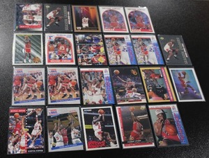 lot 256 image: Michael Jordan Basketball Card Lot  22 Cards