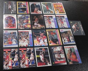lot 257 image: Michael Jordan Basketball Card Lot  21 Cards