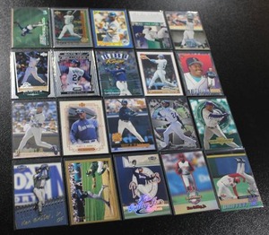 lot 260 image: Ken Griffey Jr. Baseball Card Lot  20 Cards