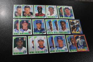 lot 265 image: 1990 Score Baseball In Person Autograph Lot  20 Cards