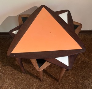lot 21 image: Set of 3 Mid Century Modern Stacking Triangle Side Tables  Arthur Umanoff Triangular Stacking Side Tables