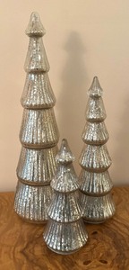 lot 96 image: Set of Three Decorative Shimmering Tree Figurines