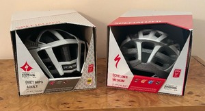 lot 97 image: Echelon II and Duet Mips Helmets by Specialized